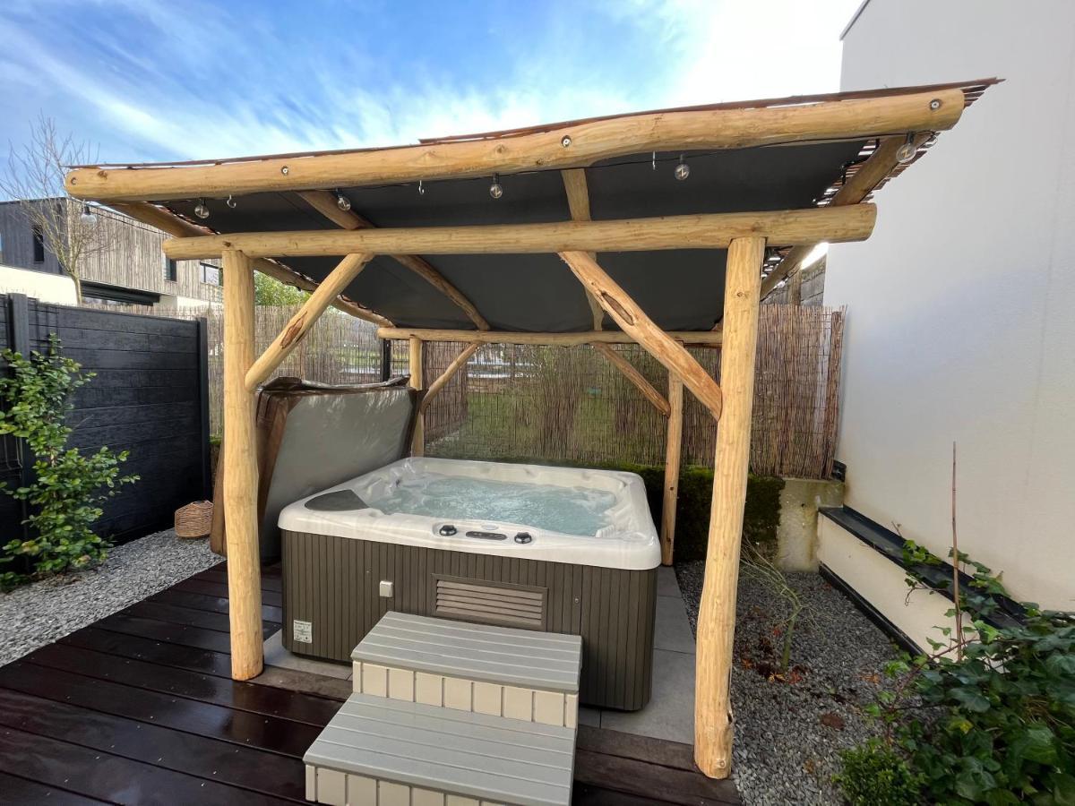 Sejour Detente - Appart'Hotel N 1 Avec Jaccuzi, Piscine Et Petit-Dejeuner Chouzelot Eksteriør bilde