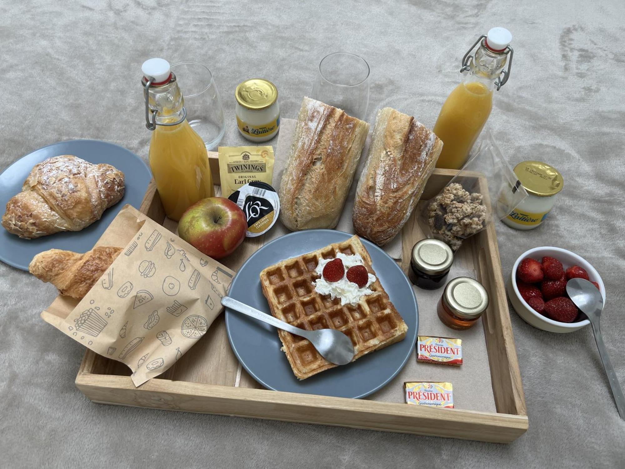 Sejour Detente - Appart'Hotel N 1 Avec Jaccuzi, Piscine Et Petit-Dejeuner Chouzelot Eksteriør bilde